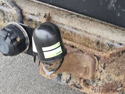 MERCEDES-BENZ SPRINTER 516 CDI 37 DC