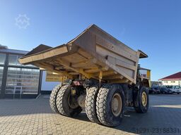 Komatsu HD405-7