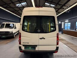 VOLKSWAGEN Crafter L2H2 Klima 8 Sitze + Rollstuhl AMF Bruns
