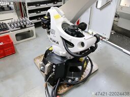 KUKA KR 180 R2900 prime
