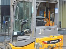 Jungheinrich EFG 216