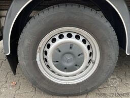 Mercedes-Benz Sprinter 316 2.2 CDI / Box / Loadlift / Air-Sus...