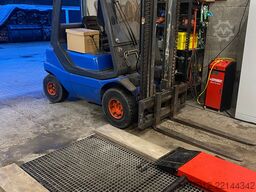 Linde H25 T-02