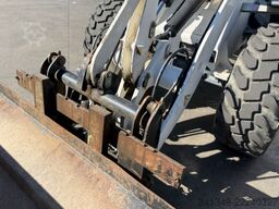 TEREX TL65 SWS Schaufel & Gabeln