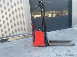 Linde L14 /scales/ 2012y/ 3.4m