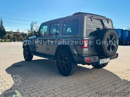 JEEP Wrangler Unlimited Sahara Softtop Sky One-Touch