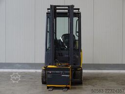 Jungheinrich EFG320