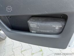 MERCEDES-BENZ Sprinter 314 AUTOMATIK NAVI DISTRONIC KAMERA LED