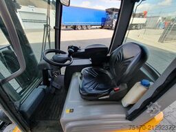 Jungheinrich EFG 215 / Triplex: 4.25m! / SS / nur 3.488h!