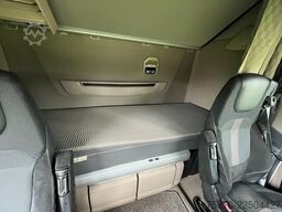 DAF XG+ 530 FT