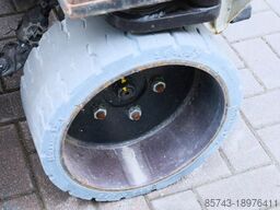 Holland Lift Ecostar HL-9710 Electric, 12m Working Height, 325k