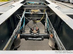 H&W 3- Achs Auflieger für Presscontainer