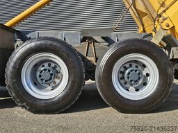 Volvo FMX 460 10x4 / 30m3 TIPPER / MINING