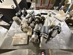 HYUNDAI WIA F400 CNC