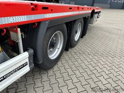 Kässbohrer new and unused Heavy-Duty flatbed / 690cm exten...