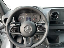 Mercedes-Benz Sprinter 319 CDI 4x4 Doka Pritsche  Klima LED AHK