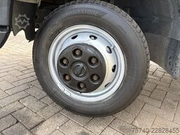 Nissan NT400 + 29 METER LADDER/VERHUIS LIFT + HYDROLIC...