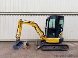 KOMATSU PC26MR-3 / 2020 BJ / 2 x Löffel