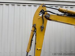 KOMATSU PC26MR-3 / 2020 BJ / 2 x Löffel