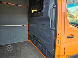 MERCEDES-BENZ Sprinter III Kasten FWD 211/214 CDI FWD L2