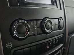 MERCEDES-BENZ SPRINTER 519 L2H2 N2 3500Kg Trekhaak V6 3.0Ltr ...