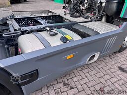 Mercedes-Benz Actros 1836 4X2 2023 175.804km SPOILERS