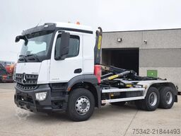 Mercedes-Benz Arocs 2643