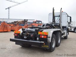 Mercedes-Benz Arocs 2643