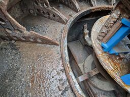 Sandvik CV217 VSI Crusher