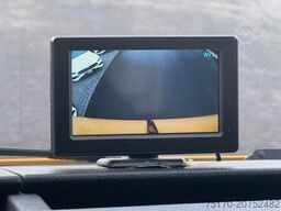 MERCEDES-BENZ eSprinter 312 DHL Regal KEP-Ausbau