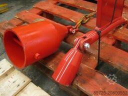 Buizentrekkers aan molploeg