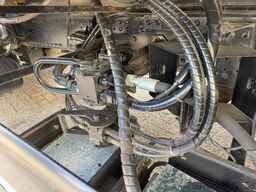 MAN TGX 26.480 XXL 6X2 HMF 2620 CRANE + BDF BODY + ...