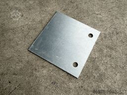 Meta / 140 x 140 x 3 mm Materialfarbe: sendz. verzinkt