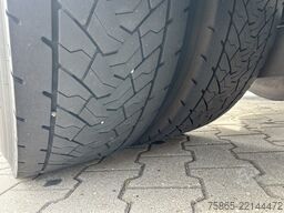 Mercedes-Benz Actros 1840 LS Streamspace / 482 dkm / Full Spo...
