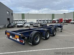 Renders ROC 16.30 / Container Chassis / X-Steering / AP...