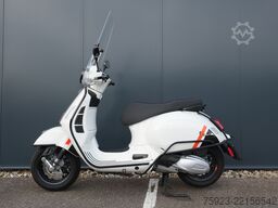 VESPA GTS 300 SUPERSPORT RST BIANCO