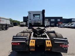 MERCEDES-BENZ Arocs 5 2645 6X4 Kipphydr. !Unfall Motor läuft !