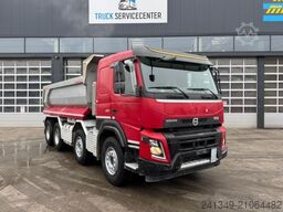 VOLVO FMX-460 8x4 Dumper