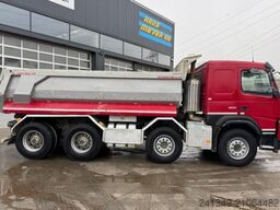VOLVO FMX-460 8x4 Dumper