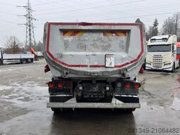 VOLVO FMX-460 8x4 Dumper