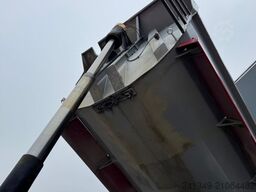 VOLVO FMX-460 8x4 Dumper