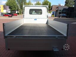 MAXUS eDeliver 9 Pritsche Klima LED PDC Sitzhzg ACC