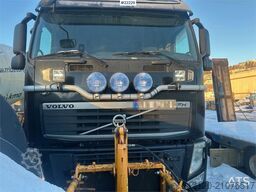 Volvo FH540 6x4 plow-rigged combi truck w/ 2007 Kel-Berg