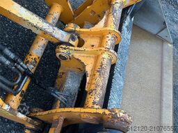 Venieri 7.63C wheel loader w/original bucket