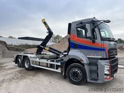 Ford F-line 6x2 Hyva Titan 20T Haakarmsysteem