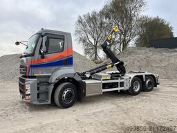 Ford F-line 6x2 Hyva Titan 20T Haakarmsysteem