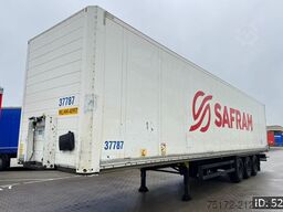 Schmitz Cargobull SCB/S3B / Double stock / Disk brakes