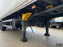 Schmitz Cargobull SCB/S3B / Double stock / Disk brakes