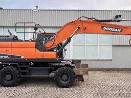 Doosan DX 210 W-5     2020