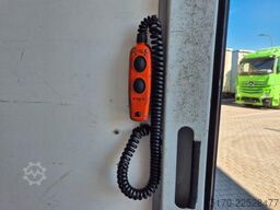 Iveco Eurocargo 75-210/P LBW 1.000kg 3 Sitze Klima